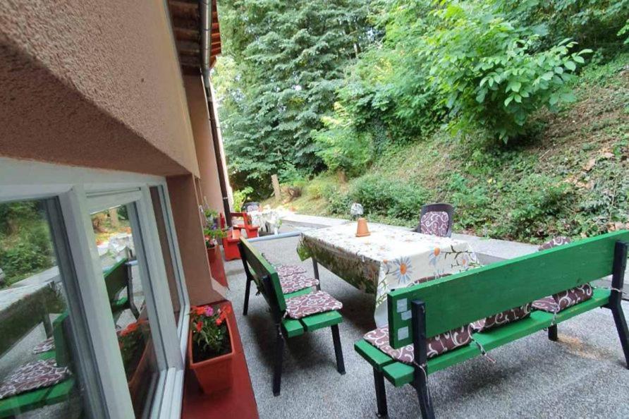 Pansion Beg Apartment Tuzla Bagian luar foto